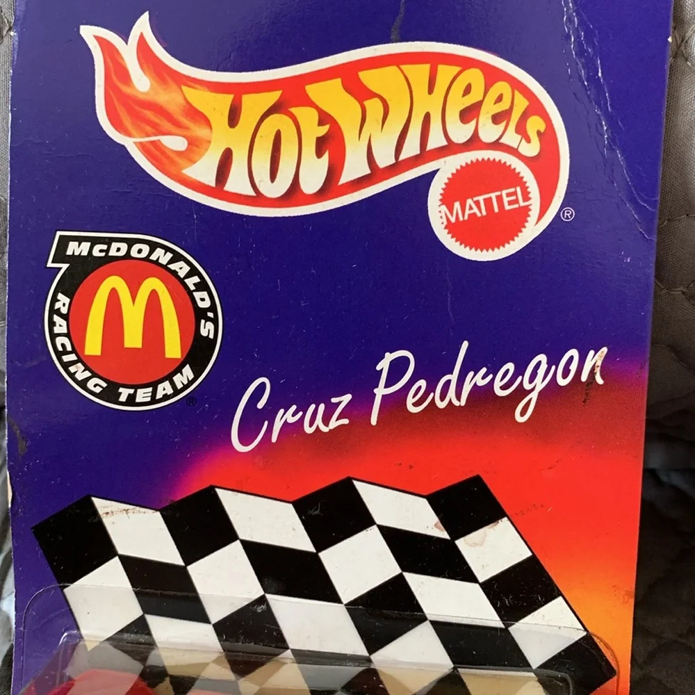 Mattel Hot Wheels McDonald’s Racing Team Cars- Cruz Pedregon & Bill Elliott 🆕